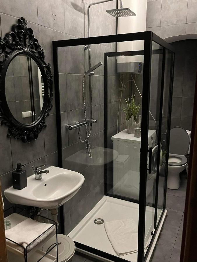 Zamkowa Guesthouse Poznan Luaran gambar